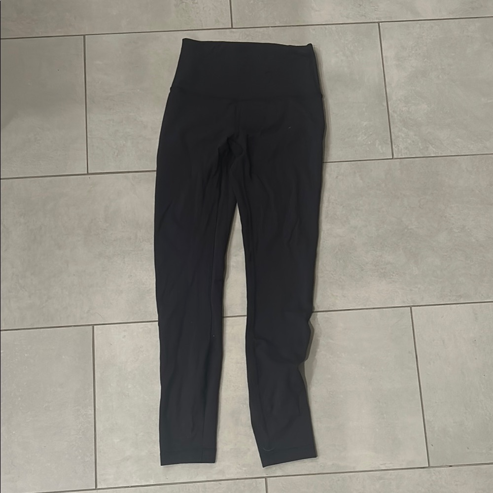 size 4 lululemon high waisted black leggings